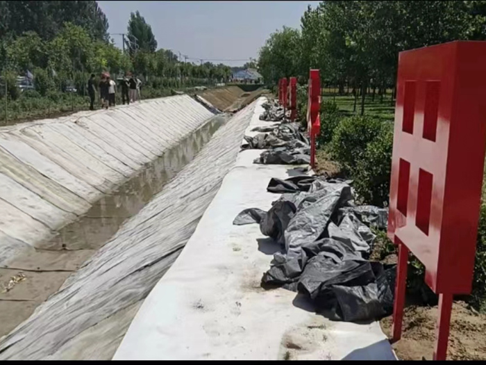 水渠护坡水泥毯